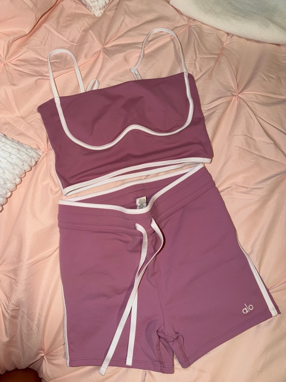 ALO Yoga Mauve Sports Bra & Bike Short Set with White Trim
